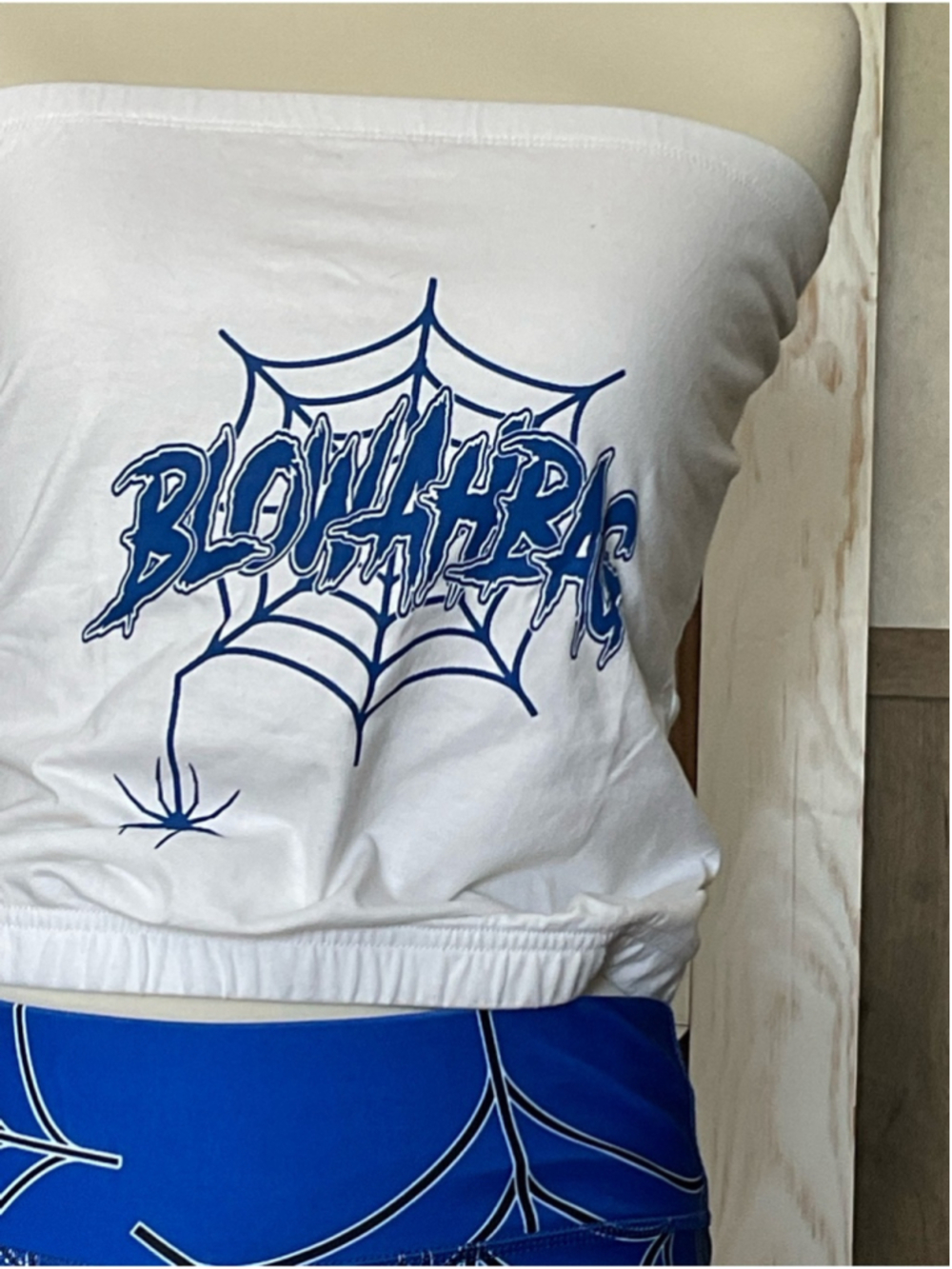 Blowahbag 2 Piece Set White Tube Top Peach (M) or blue (L) biker shorts - Picture 7 of 12